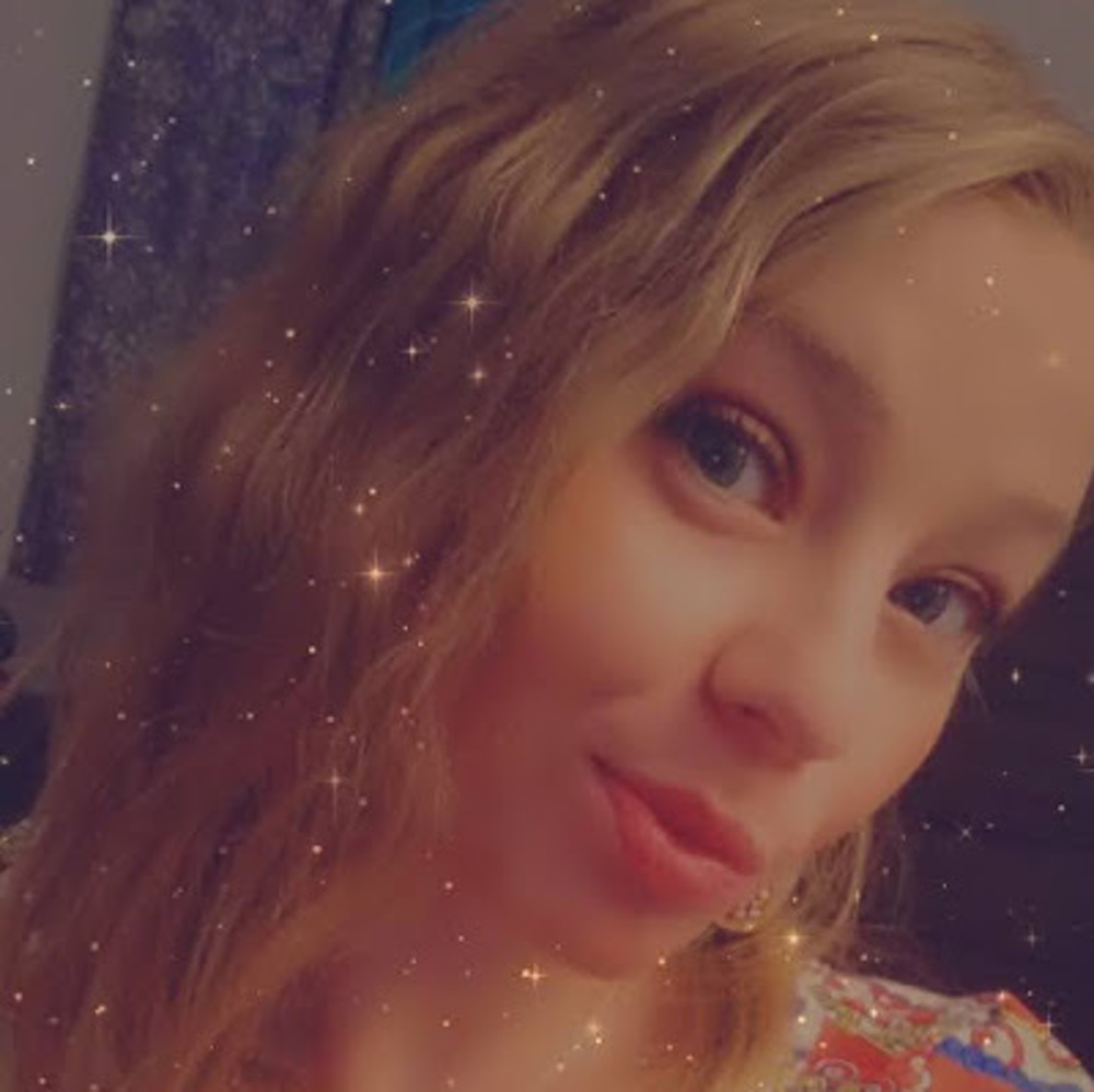 Meet your Posher, Abbigail